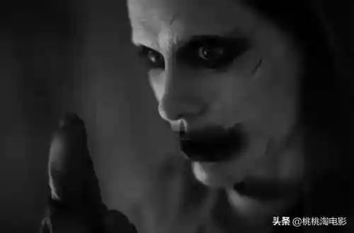 正义联盟扎克施奈德版(正义联盟两个版本区别)插图20