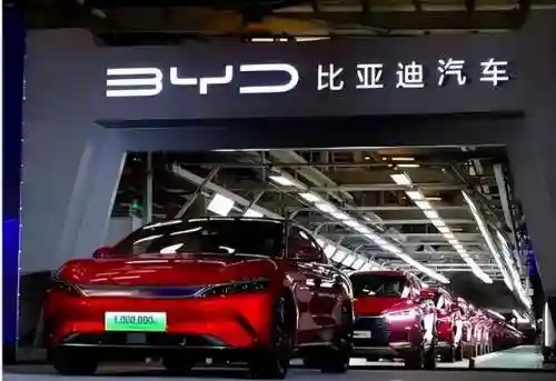 疯狂从德意志开始(重返二战之德意志第四帝国)插图2 疯狂从德意志开始(重返二战之德意志第四帝国)插图2