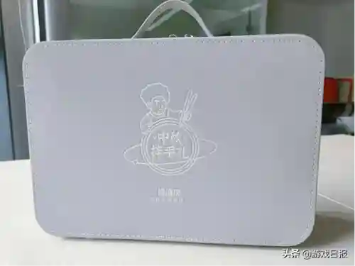贪玩游戏盒子手机版(贪玩手游官网下载)