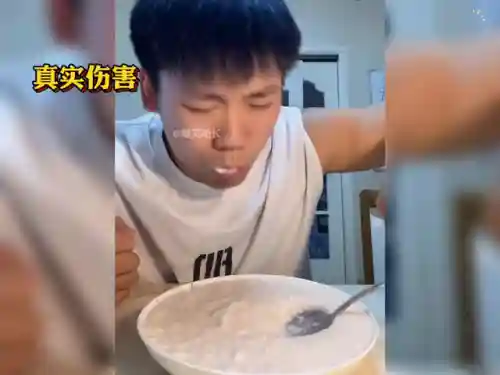 奶昔阵容搭配金铲铲(怎么在金铲铲设置自己的阵容)插图1