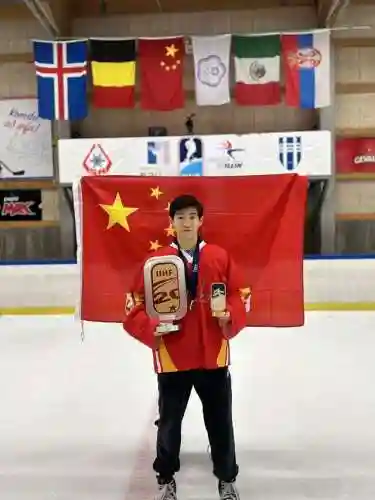 冰球首发门将阵容搭配(冰球门将规则)