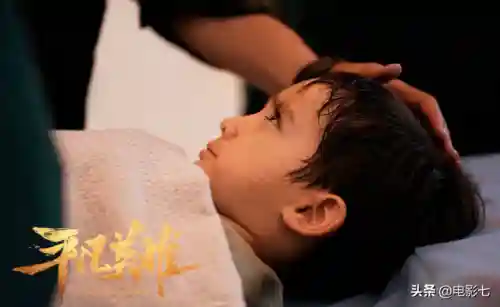 平凡英雄搭配什么阵容(平民大英雄角色介绍)插图2