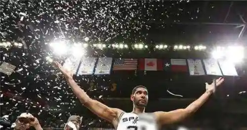 篮球大师伯德阵容搭配(NBA篮球大师最强阵容)插图3