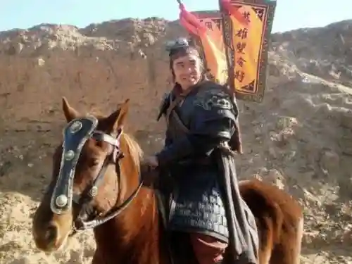 闯关专家双枪搭配阵容(豪侠枪手配什么阵容装备)