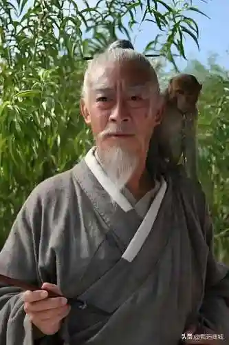 西游记的作者是谁(四大名著的作者是谁)插图1 西游记的作者是谁(四大名著的作者是谁)插图1