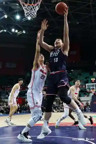 广东宏远对广州龙狮(广州龙狮今晚比赛结果如何)插图7