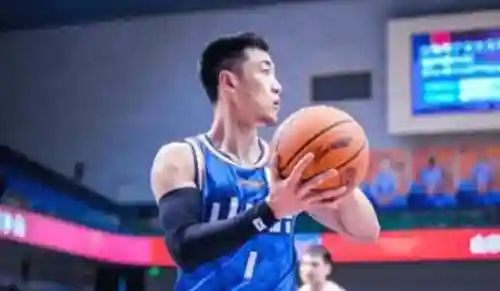 篮球比赛阵容搭配原则(篮球阵容和人员分配)