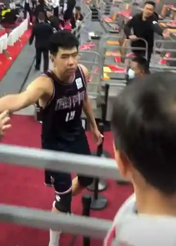 休战最佳阵容搭配(乱时之境平民5队阵容搭配)插图1