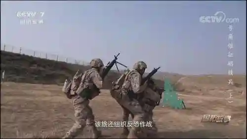 无炮机枪阵容怎么搭配(机关枪开荒的阵容搭配方法)插图5
