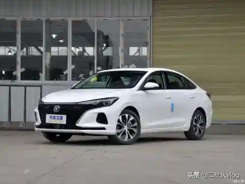 女士自动挡省油小型车(2024最建议买的女士车)插图8