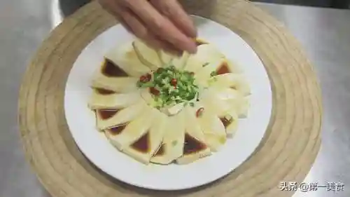 麻婆豆腐阵容搭配(麻婆豆腐可以放什么配菜)插图14