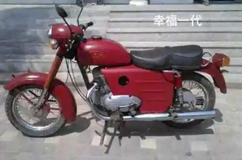 极限摩托1老版本(极限摩托车旧版下载)