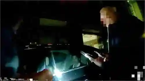 车内逃脱4(密室逃脱4攻略图解)