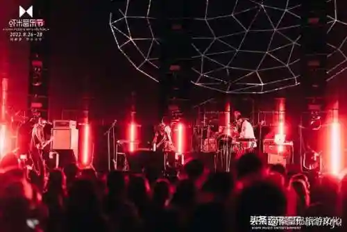乐队的海边阵容搭配(沙滩小屋乐队)插图29