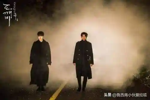 翻牌鬼怪阵容怎么搭配(韩剧鬼怪女主穿搭)插图1