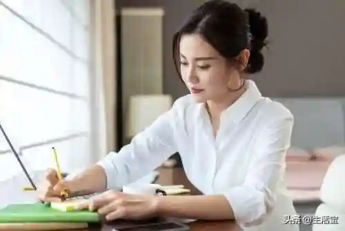 可以自己设计手机桌面的软件(装饰手机桌面的软件)