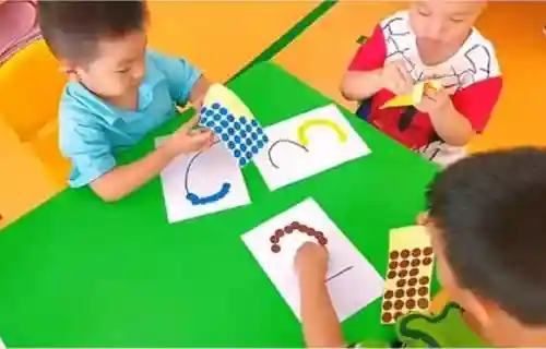 简单好玩的互动小游戏(能调动气氛的简单游戏)插图2