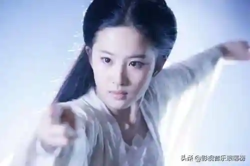 《神雕侠侣》片头曲(周华健《天下有情人》)