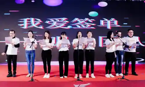 盛夏未来阵容搭配攻略(盛世芳华什么阵容最好)插图29