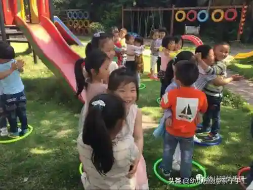 课堂小游戏(活跃气氛的10个小游戏)插图1