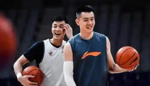 战甲搭配阵容最新图片(战双帕弥什烬燃阵容搭配)