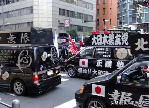 是谁杀了安倍晋三(7·8安倍晋三遇刺案)插图3