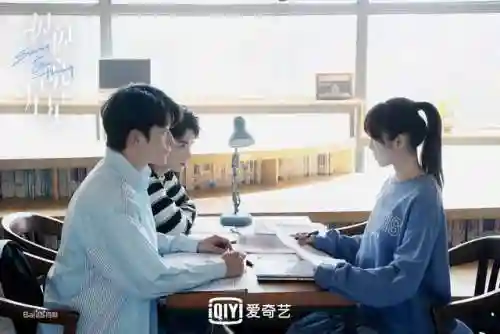 时空穿梭阵容搭配图表大全(狂战士搭配什么阵容)插图5