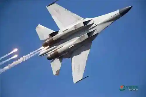 空军该如何搭配阵容图(最好看的空军配色)插图10
