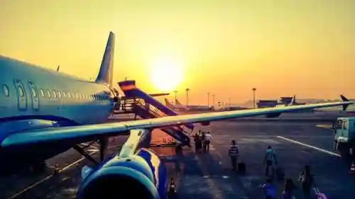 大型手机空战游戏(空战模拟游戏)