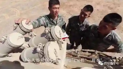 铁甲奇兵先锋阵容搭配(铁甲风暴平民最佳阵容)插图10