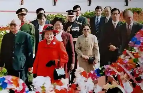 女王访华阵容搭配攻略(1986英国女王访华)插图7