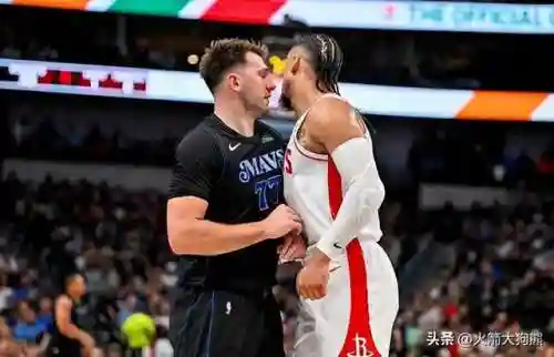 15本阵容搭配(部落冲突十五本最强阵型)