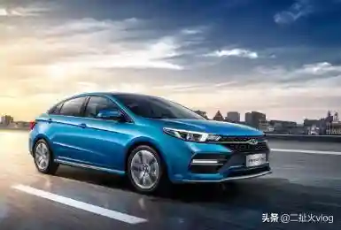 女士自动挡省油小型车(2024最建议买的女士车)