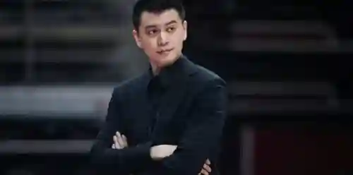 最新巅峰之战阵容搭配(巅峰tyloo阵容)