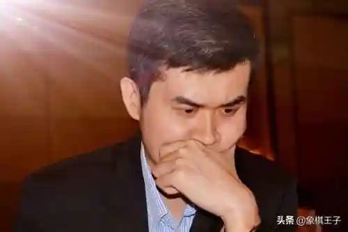 人工智能下象棋软件(象棋软件最强手机版免费下载)