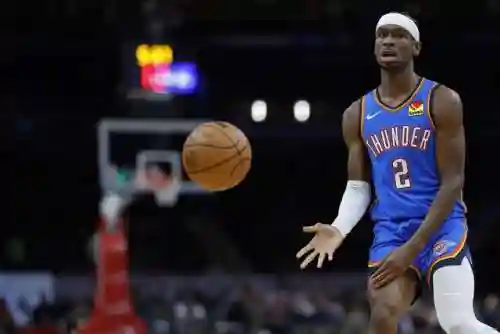 雷霆的最强防守阵容搭配(nba历史最强五人阵容)插图1