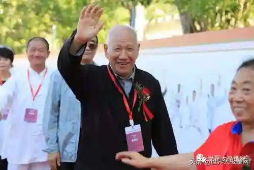 太极演员阵容搭配图片(云太极新款太极表演服装)插图59