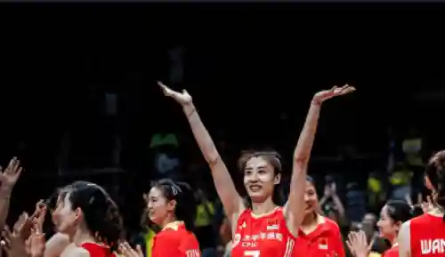 闪耀最新搭配阵容图片高清(闪亮的你最强阵容)
