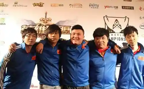 皇族战队老板是谁(皇族英雄联盟创始人李巍简介)插图2 皇族战队老板是谁(皇族英雄联盟创始人李巍简介)插图2
