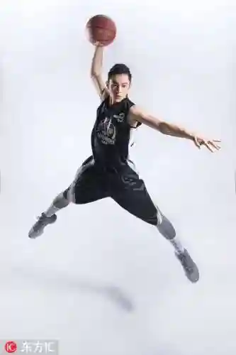 黑暗骑士团(DC大事件残酷骑士)插图2