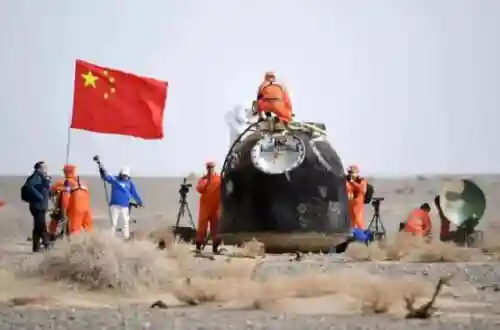战双曲启明阵容搭配(战双平民最佳阵容)插图1