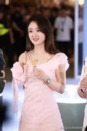 金鹰女神阵容最新搭配(女神联盟阵容)