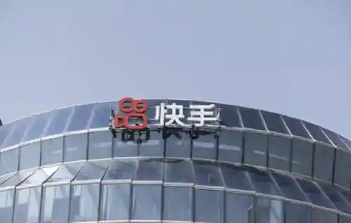 穿越火线十一周年礼包(cf十一周年礼包现在还能买吗)