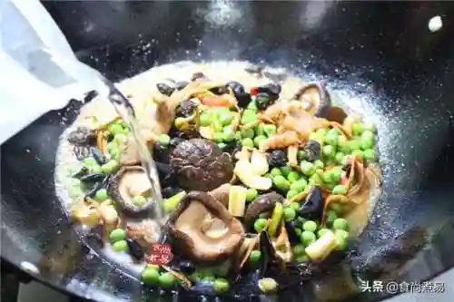 三个媳妇一锅烩大团圆婚礼(老扒55和他的三个子女的婚姻状况)插图12 三个媳妇一锅烩大团圆婚礼(老扒55和他的三个子女的婚姻状况)插图12