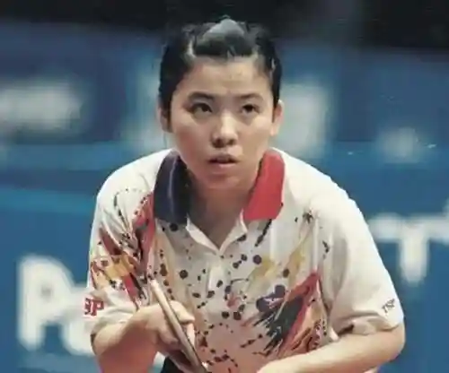 射雕女队阵容搭配表图片(射雕群侠传平民后期阵容搭配)