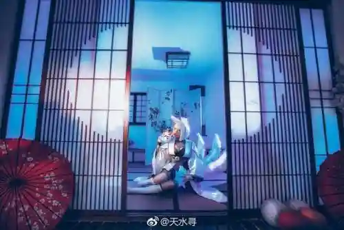 碧蓝航线凰鸾阵容搭配(碧蓝航线凰鸾在哪里打捞)插图3