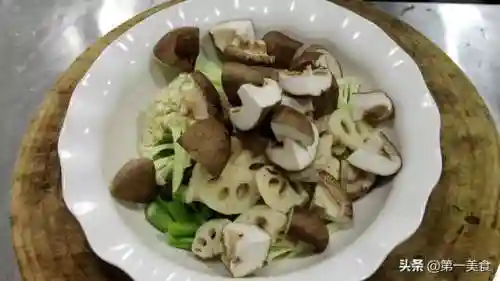 麻辣香锅的家常做法(麻辣香锅加盟什么品牌好)插图2