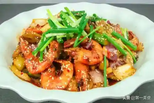 麻辣香锅的家常做法(麻辣香锅加盟什么品牌好)