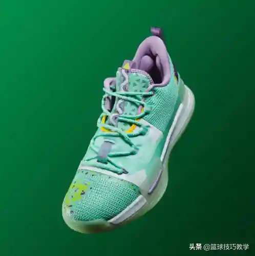 实战篮球阵容搭配推荐图片(实战最强篮球鞋)插图4