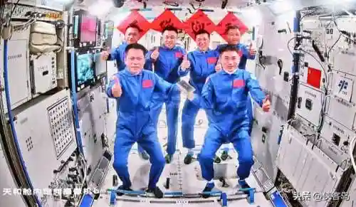侠客神祝搭配什么阵容(神箭游侠最佳搭配卡组)插图1